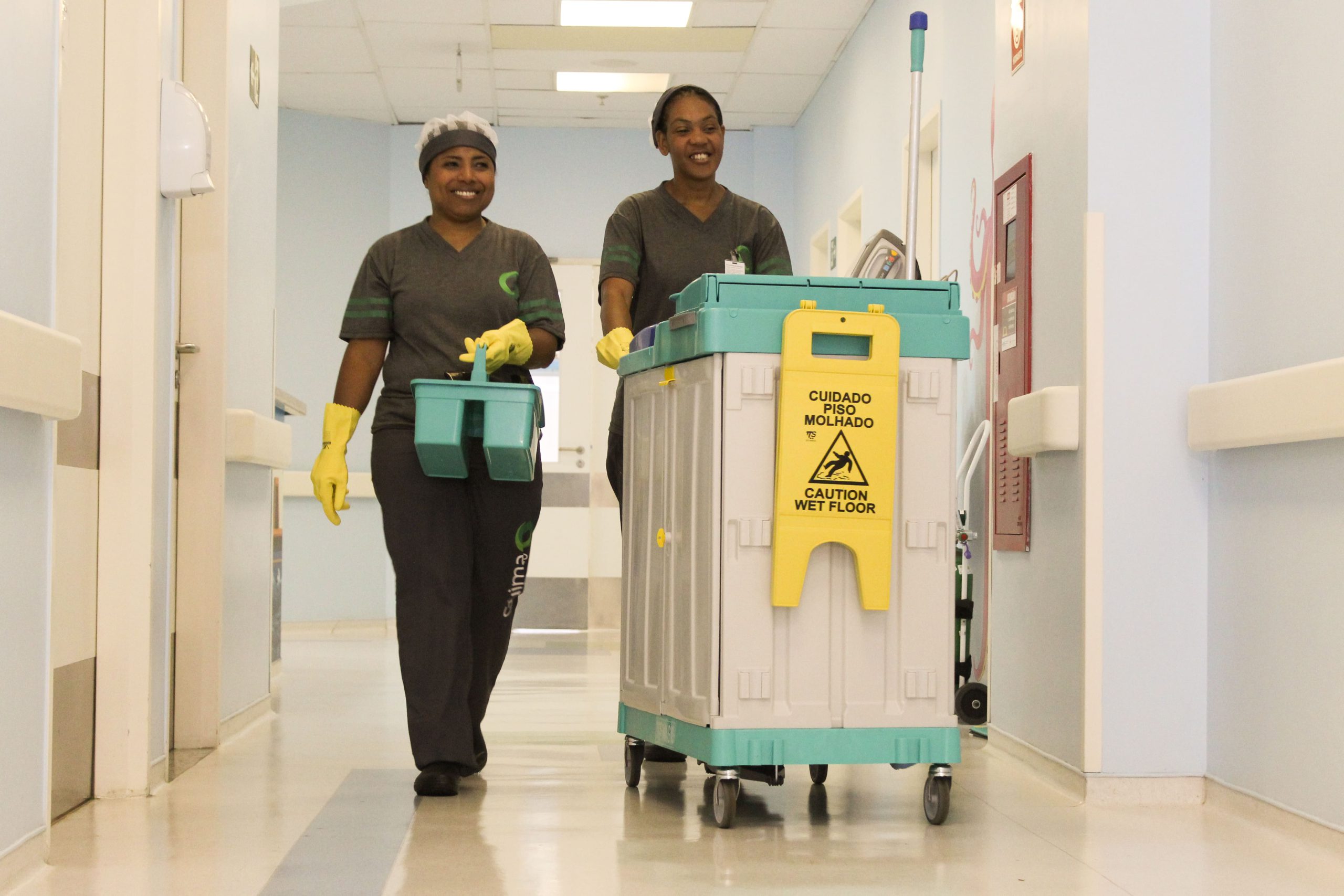 Tecnologias e inovações na limpeza hospitalar